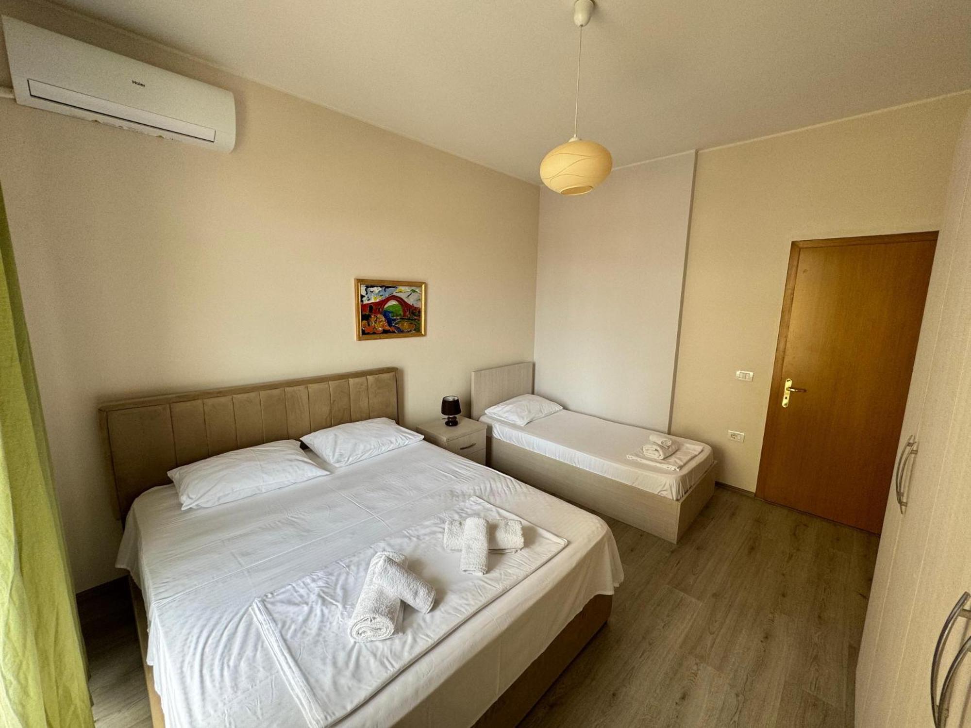 Shkodra Apartments Luaran gambar